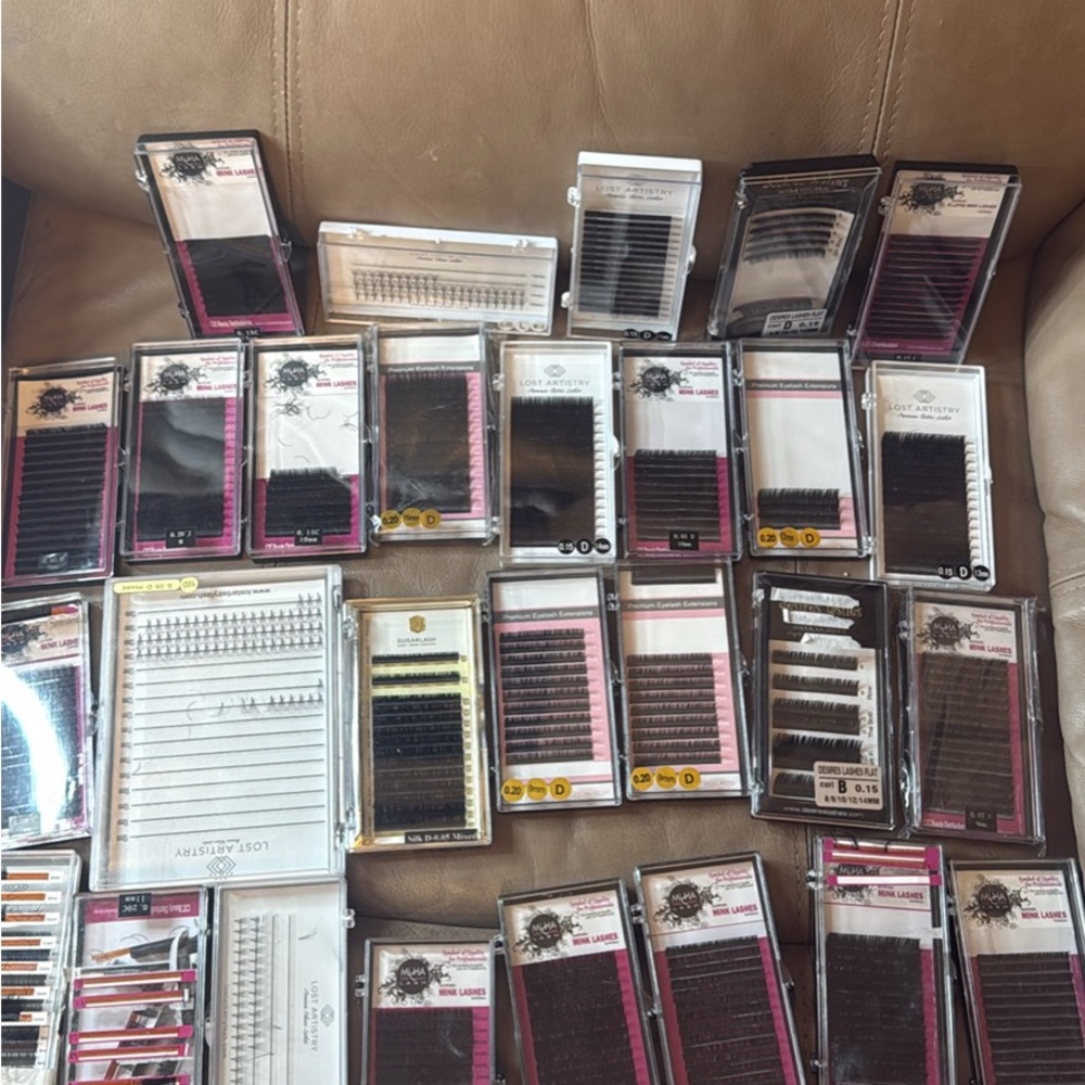Assorted Eyelash Extensions Set